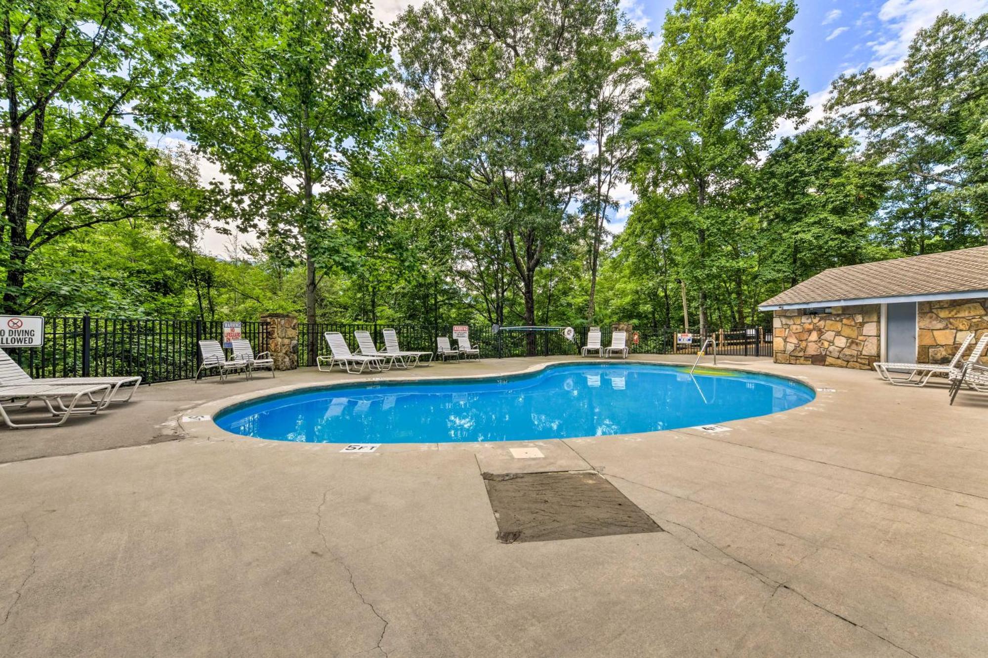 Gatlinburg Cabin With Game Room, Hot Tub And Mtn Views Εξωτερικό φωτογραφία
