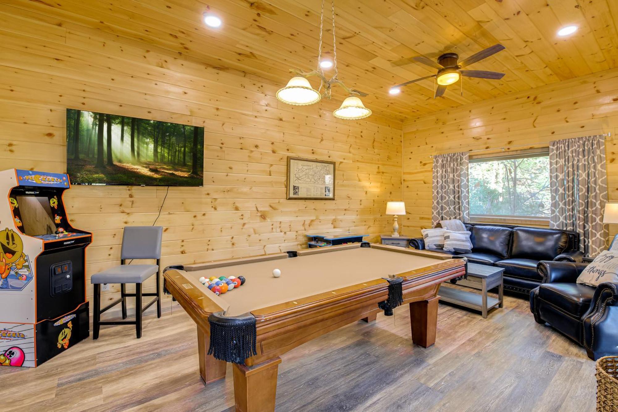 Gatlinburg Cabin With Game Room, Hot Tub And Mtn Views Εξωτερικό φωτογραφία